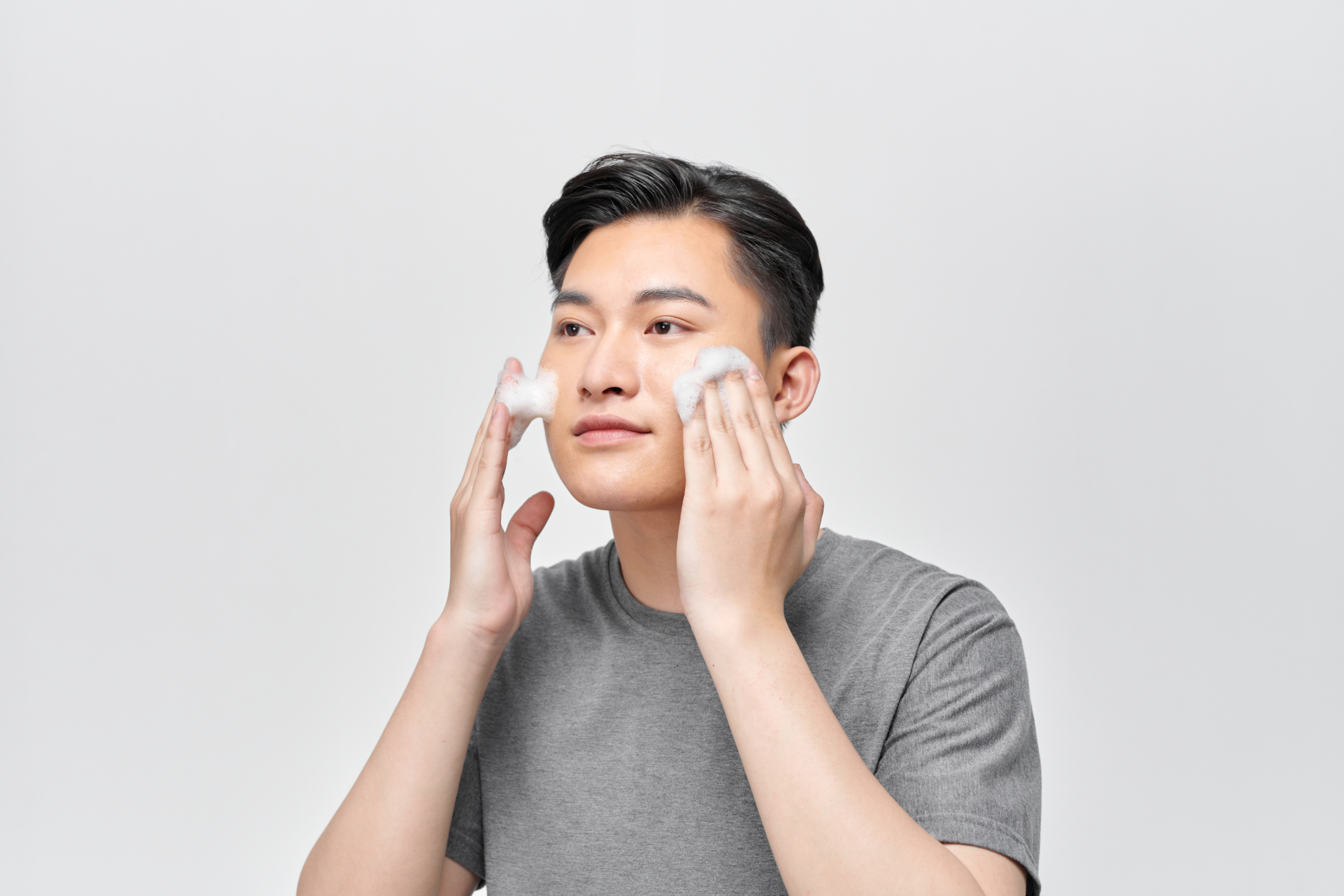 Professional skin analysis for men